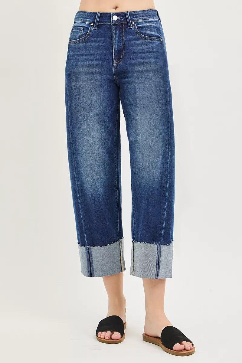Dunkelblaue Plus-Size Jeans mit weitem Bein, klassische Knopfleiste, umgeschlagener Saumkante