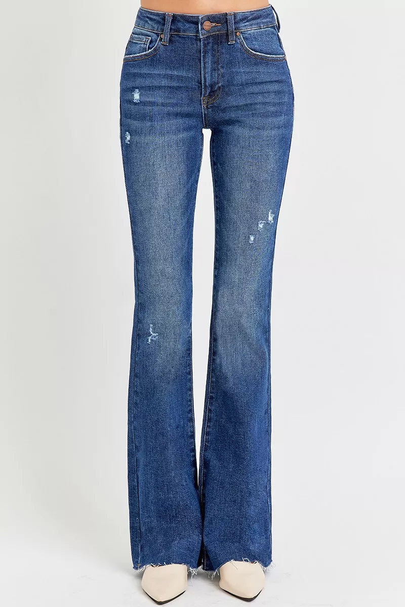 Dunkelblaue Mid-Rise Flare-Jeans mit Distressed-Details, Plus-Size