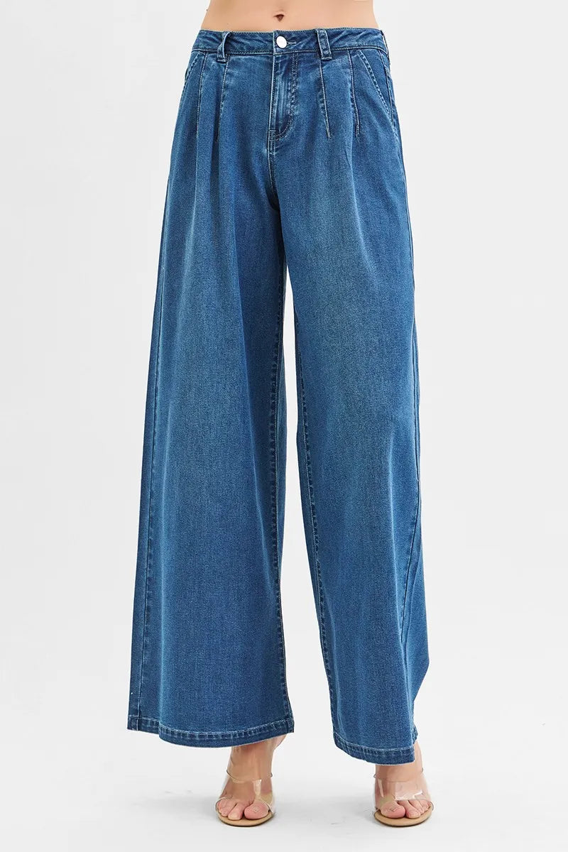 Mid-rise wide-leg jeans in medium-wash denim-look, relaxed wide leg silhouette
