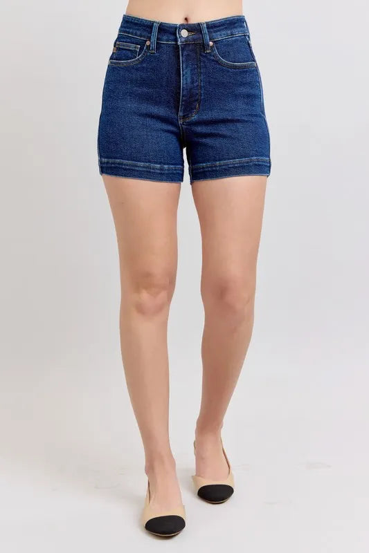 Plus Size Denim-Shorts mit hohem Bund und Tummy-Control, dunkelblau, Knopfverschluss