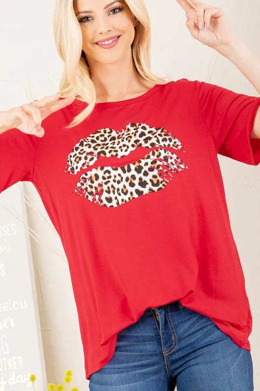 Rotes T-Shirt mit Leoparden-Lippen-Print, lockerer Schnitt, kurze Ärmel
