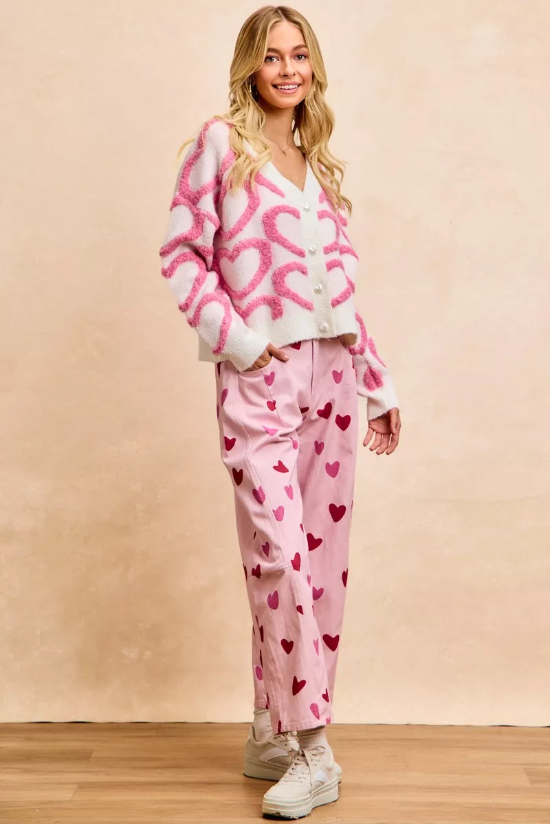 Pink-and-white textured heart cardigan, V-neck and front buttons, long sleeves