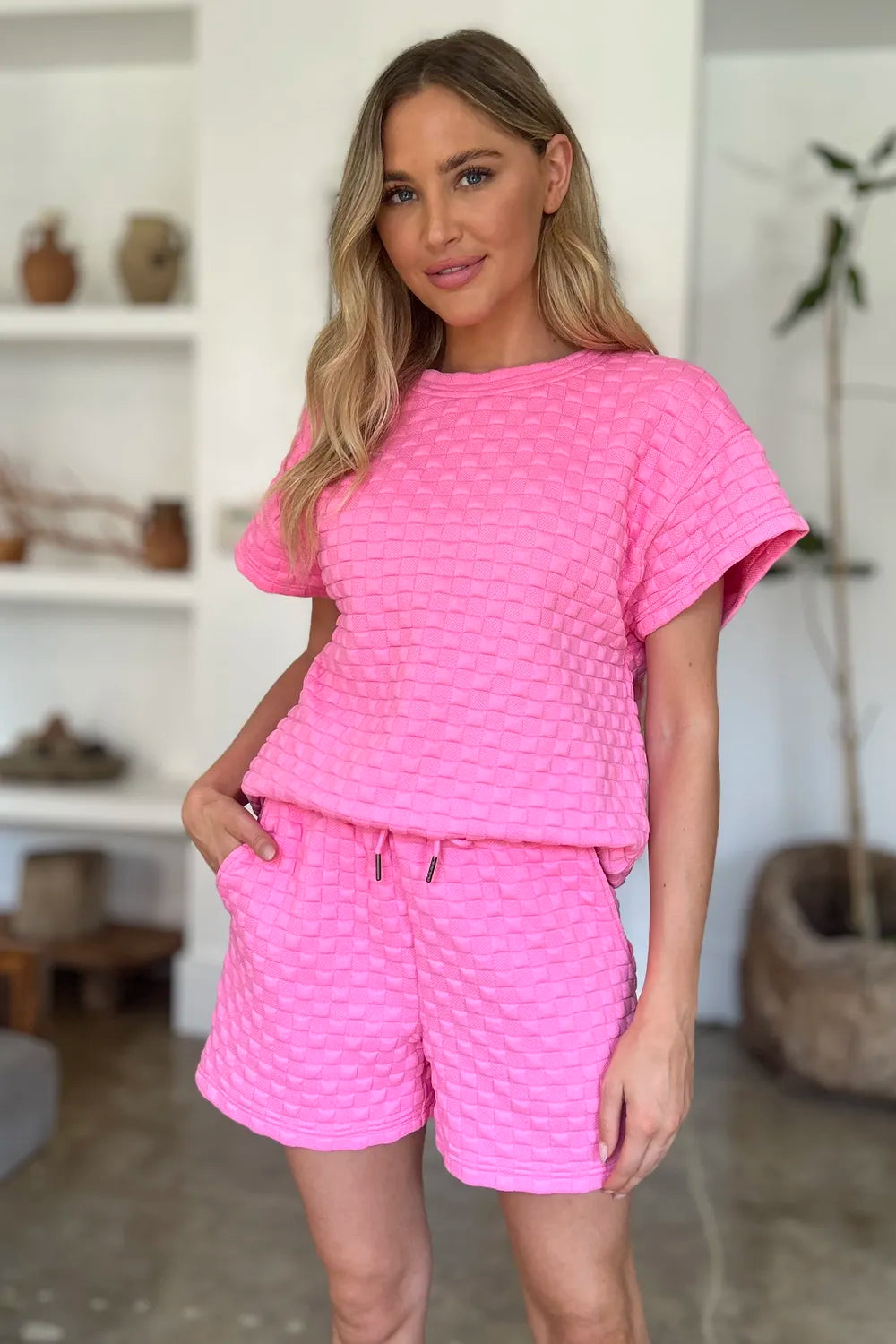 Pink textured T-shirt and shorts set, short-sleeve crew neck with elastic waist drawstring