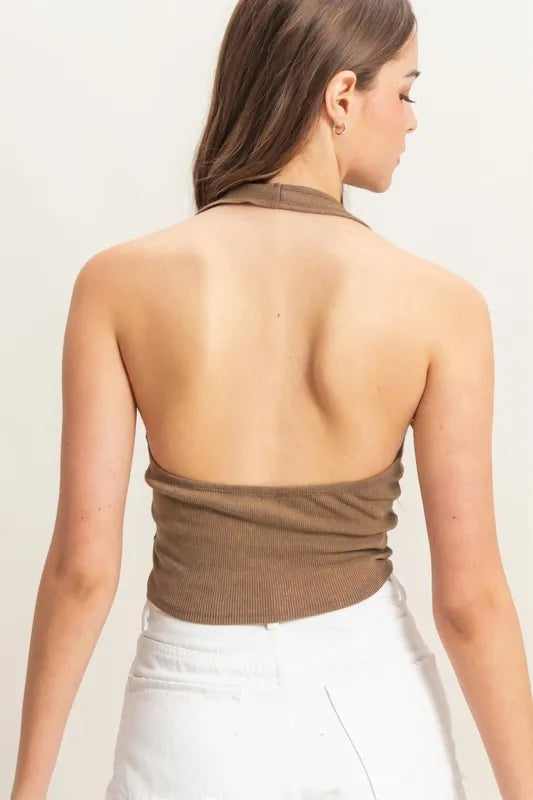 Mineral Wash Halter Neck Top Rückansicht, Mocha; Racerback-Form