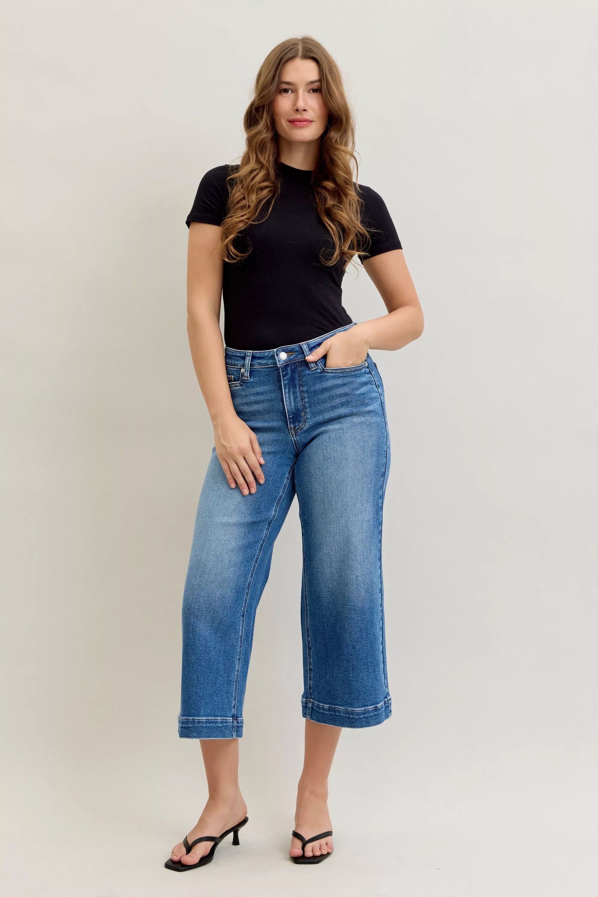 Judy Blue mid rise crop wide-leg jeans, light blue wash, mid-rise waist