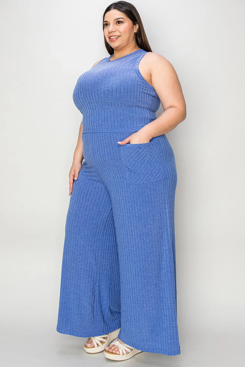 Blue ribbed sleeveless tank and wide-leg pants set with side-pocket panel