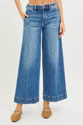 Slouchy ankle wide jeans in dark blue wash, button fly and belt loops