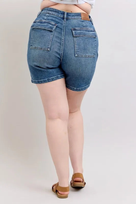 High Rise Denim Shorts Plus Size, Medium wash, back profile, two patch pockets