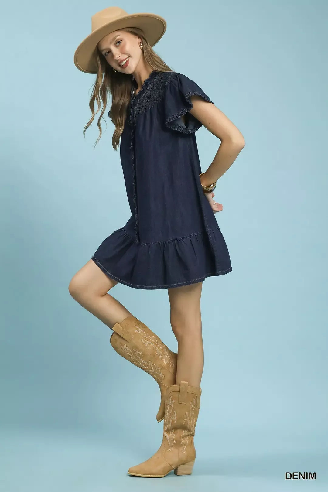 Umgee Rüschen-Denimkleid mit Knopfleiste vorne, A-Linie, kurze Ärmel (DENIM)