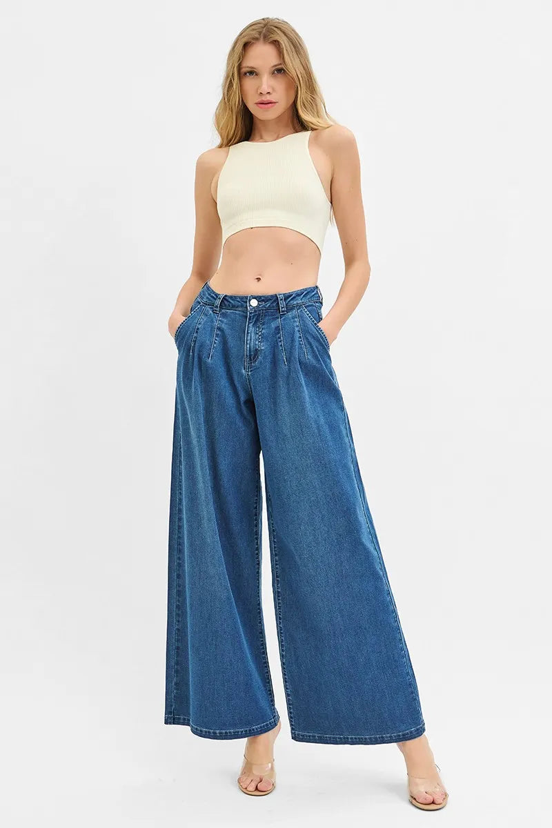 Mid-rise wide-leg jeans in medium-wash denim-look, button front and wide relaxed fit