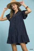 Umgee Rüschen-Denimkleid mit Knopfleiste, leicht ausgestelltem Saum (DENIM)