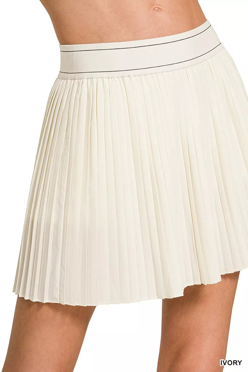 Ivory pleated mini skirt with elastic waistband and high-rise fit