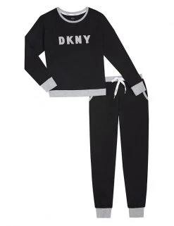 DKNY Pyjamas Cotton Rich Embroidered Pyjama Set 22 DKNY Pyjamas Cotton Rich Embroidered Pyjama Set -Lingerie Sales Shop SD 05 T13 2423 Y0 X EC 90