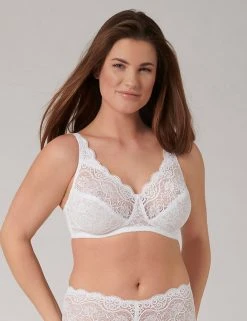 TRIUMPH Bras Amourette 300 Lace Non Wired Full Cup Bra
