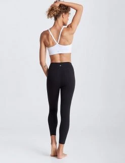 Dharma Bums Sportswear Non Wired Sports Bra -Lingerie Sales Shop SD 10 T83 3739 Z4 X EC 4